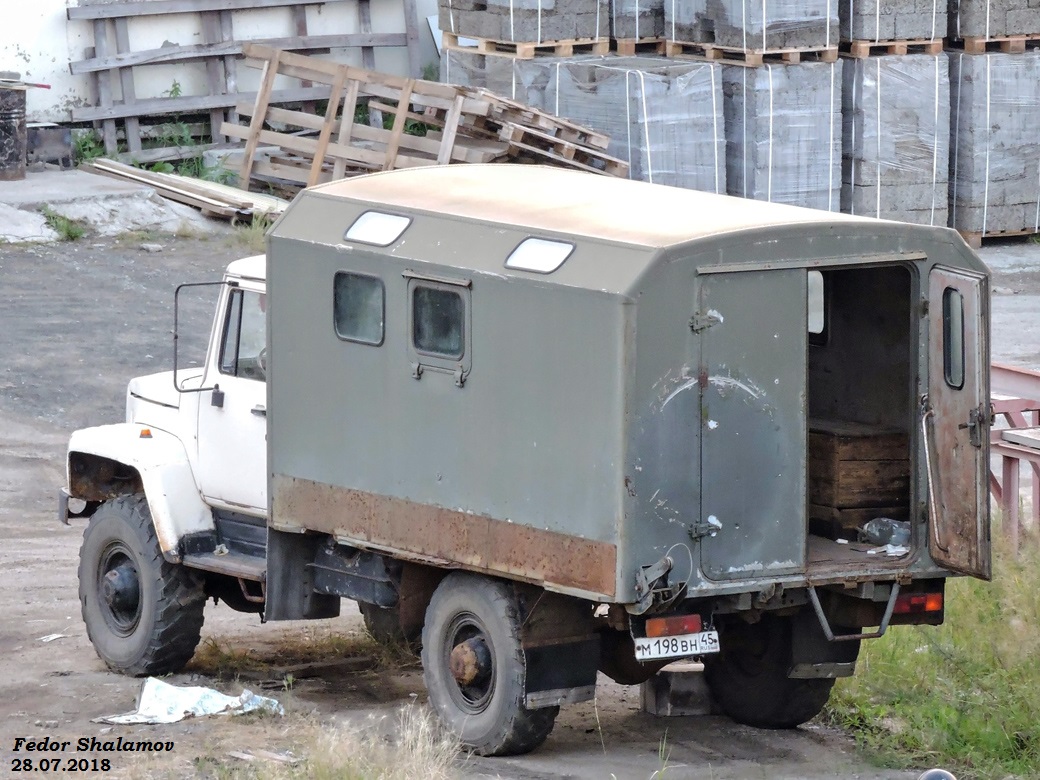 Курганская область, № М 198 ВН 45 — ГАЗ-3308 «Садко»