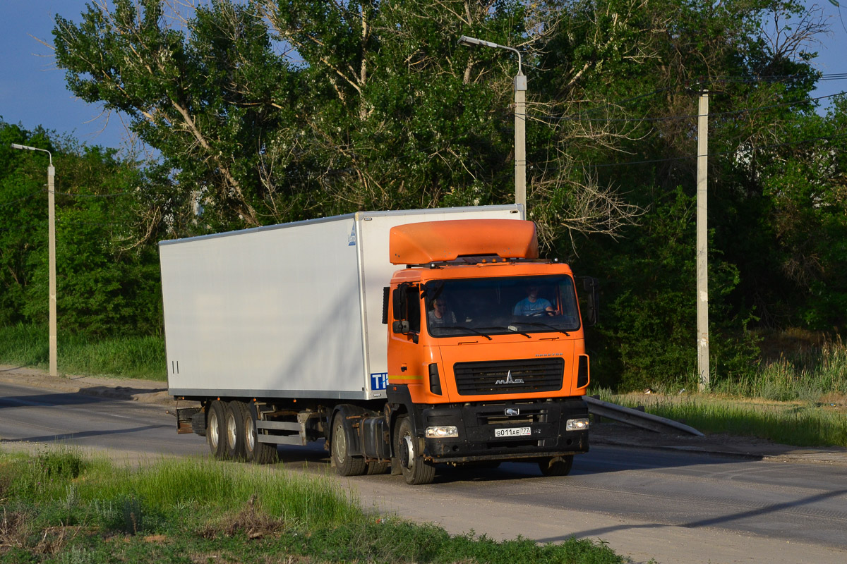 Москва, № В 011 АЕ 777 — МАЗ-5440B5