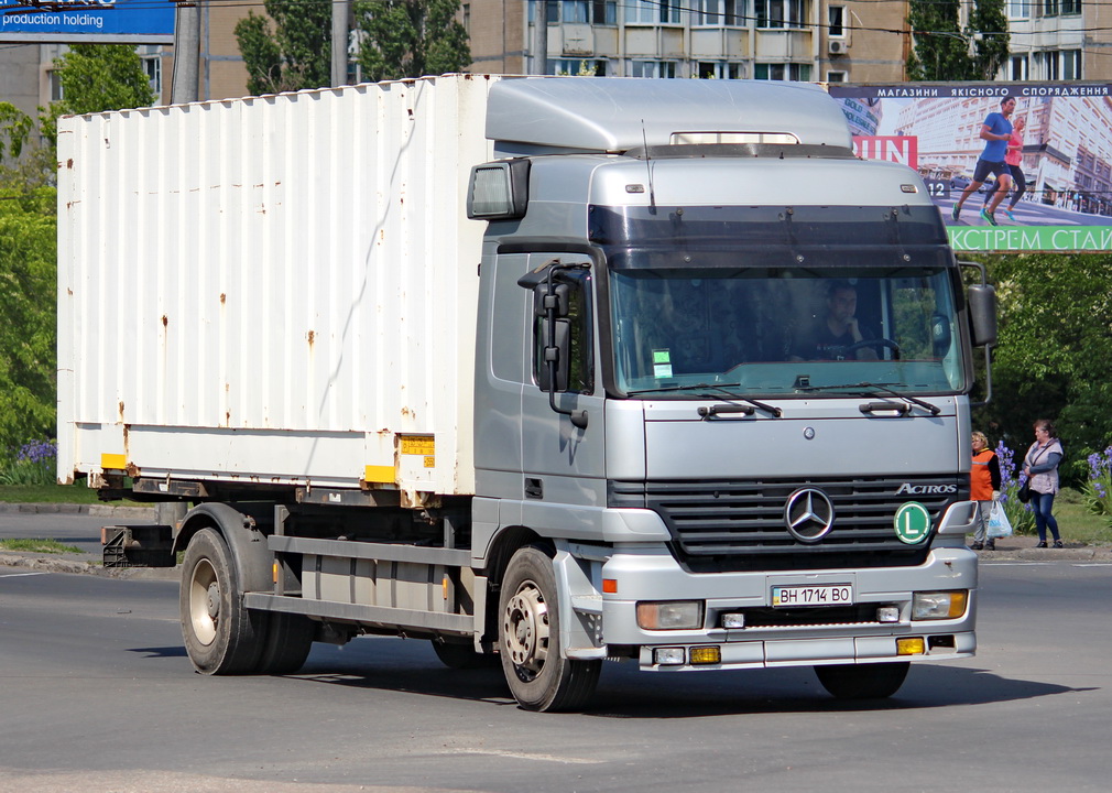 Одесская область, № ВН 1714 ВО — Mercedes-Benz Actros ('1997) 1831