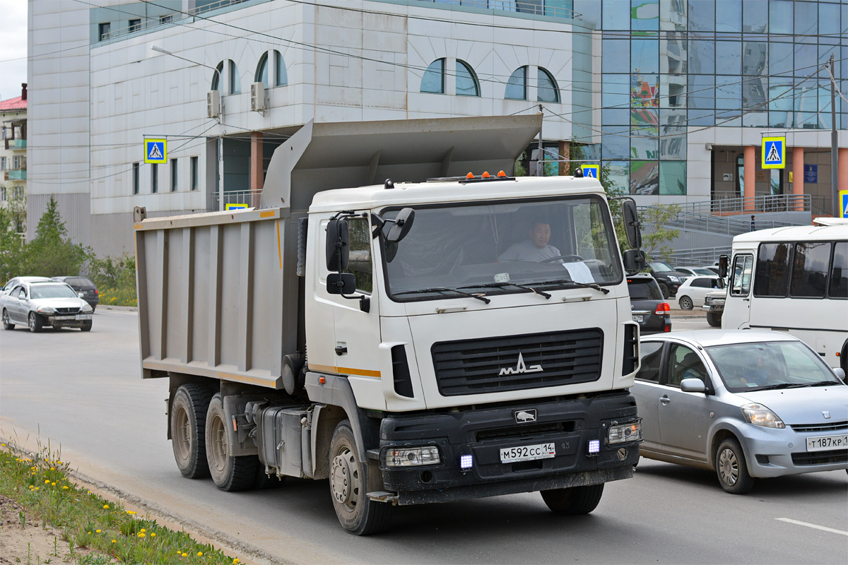 Саха (Якутия), № М 592 СС 14 — МАЗ-650119