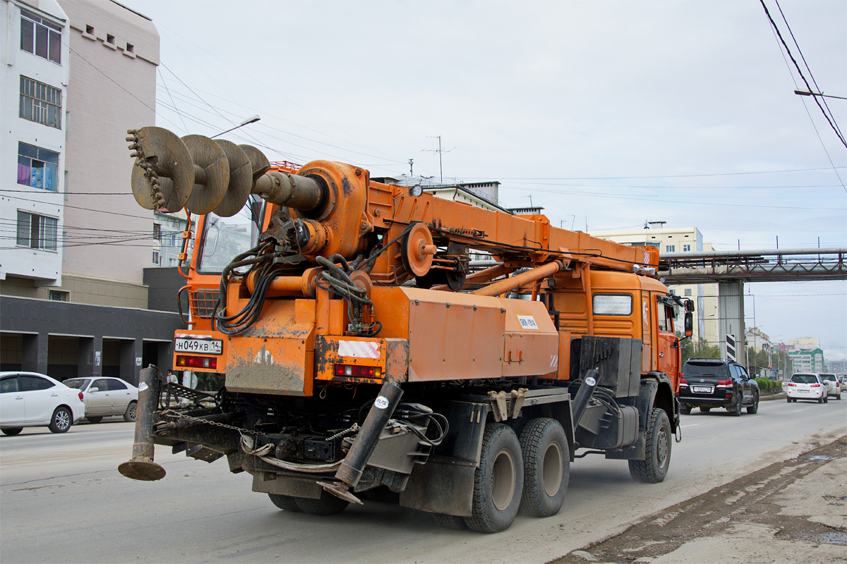 Саха (Якутия), № Н 049 КВ 14 — КамАЗ-53228-15 [53228R]