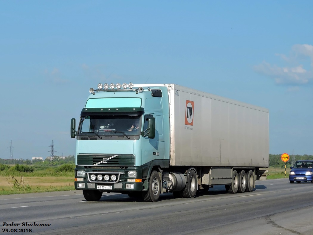 Алтайский край, № Е 615 НТ 22 — Volvo ('1993) FH12.420