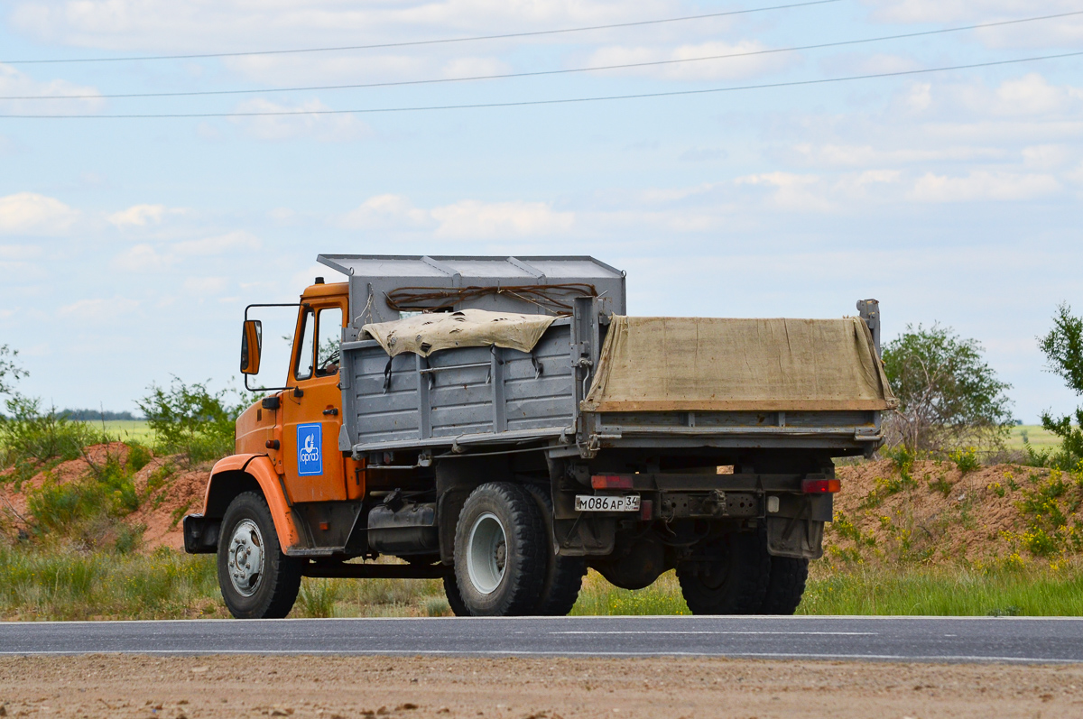Волгоградская область, № М 086 АР 34 — ЗИЛ-494560
