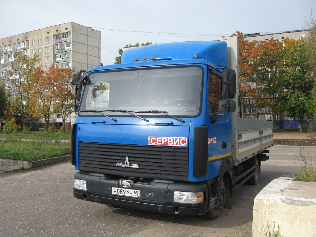 Тверская область, № Е 089 РЕ 69 — МАЗ-437130