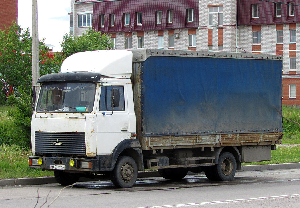 Курская область, № М 457 АТ 46 — МАЗ-437040