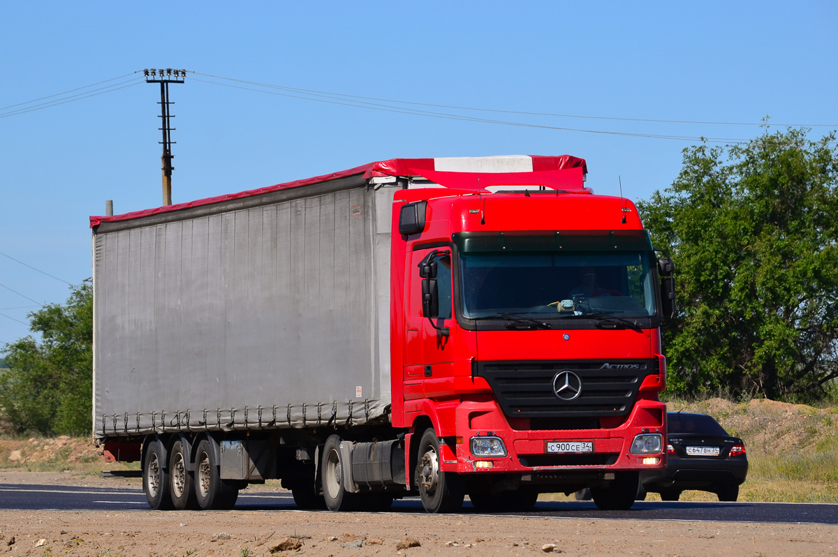 Волгоградская область, № С 900 СЕ 34 — Mercedes-Benz Actros ('1997) 1840
