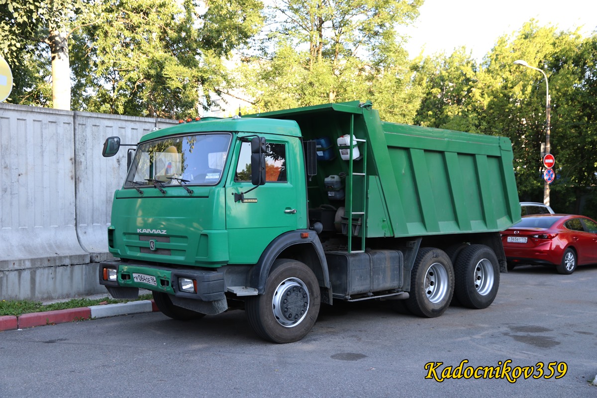 Санкт-Петербург, № У 064 ОЕ 98 — КамАЗ-65115-02 [65115C]