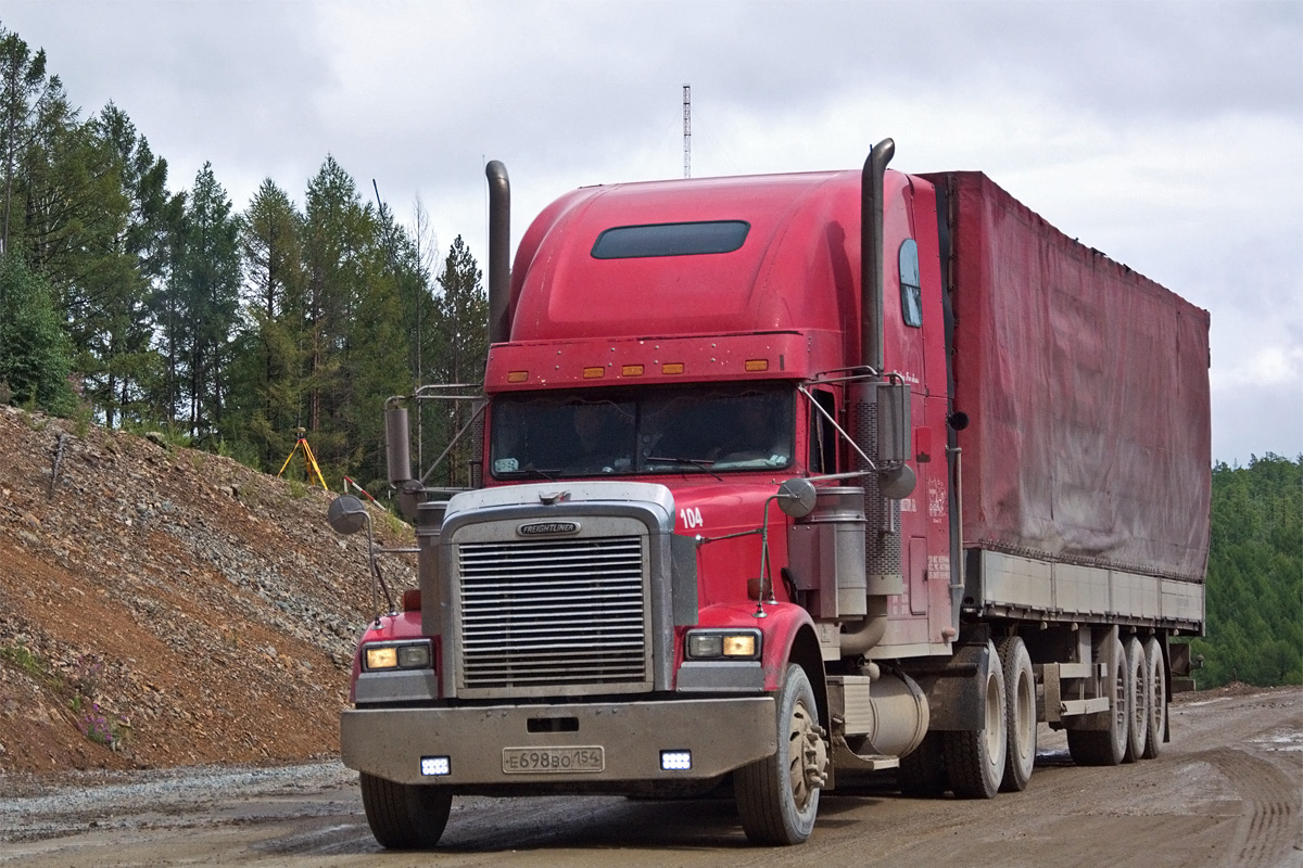 Новосибирская область, № Е 698 ВО 154 — Freightliner FLD 132 Classic XL