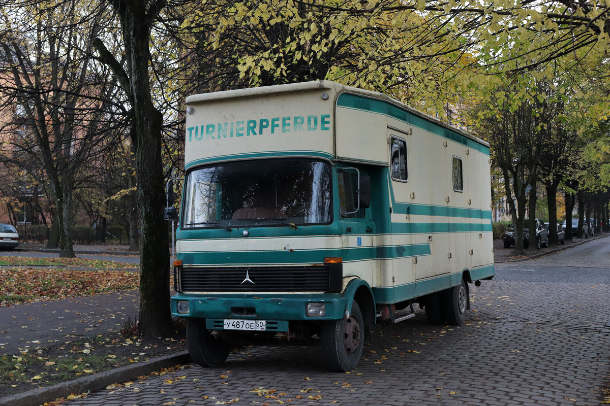 Московская область, № У 487 ОЕ 50 — Mercedes-Benz LP (общая модель)