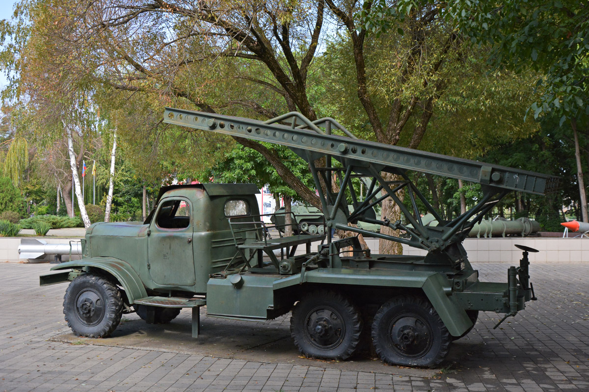 Краснодарский край, № (23) Б/Н 0023 — ЗИС-151; Техника на постаментах, памятники (Краснодарский край); Транспортные средства без номеров (Краснодарский край)