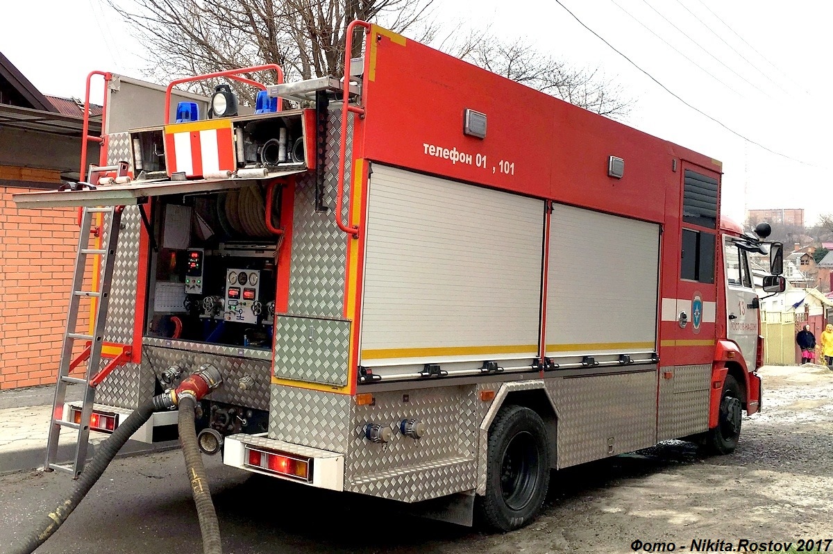 Ростовская область, № Х 415 ТЕ 161 — КамАЗ-4308-H3(99)