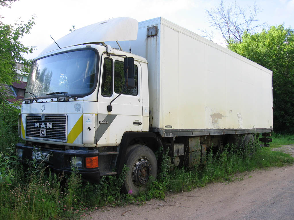 Московская область, № У 230 НО 190 — MAN M90 (общая модель)
