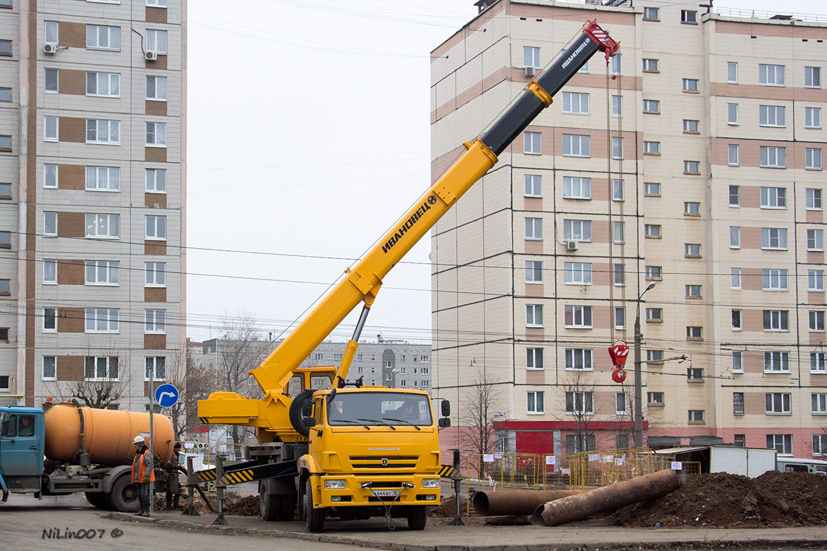 Удмуртия, № С 444 ВС 18 — КамАЗ-53605-L4(19)