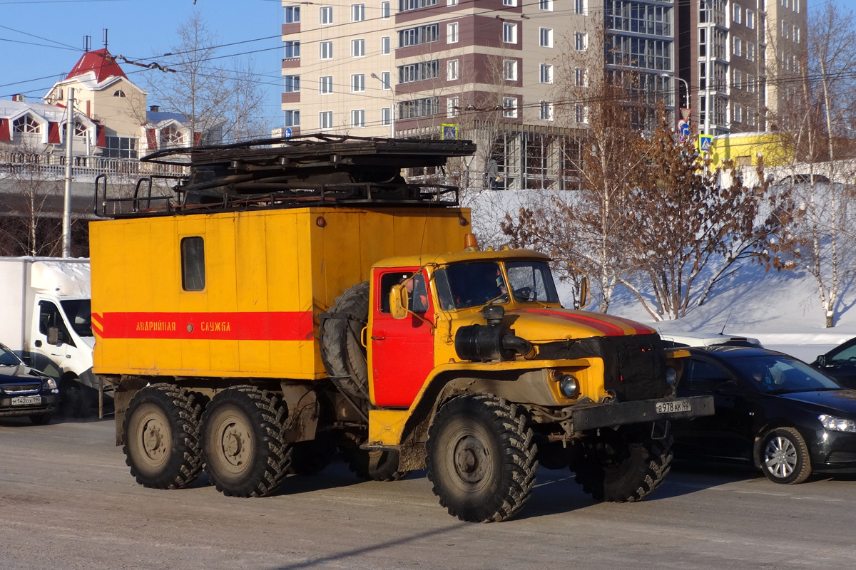 Башкортостан, № В 978 АК 02 — Урал-4320-10