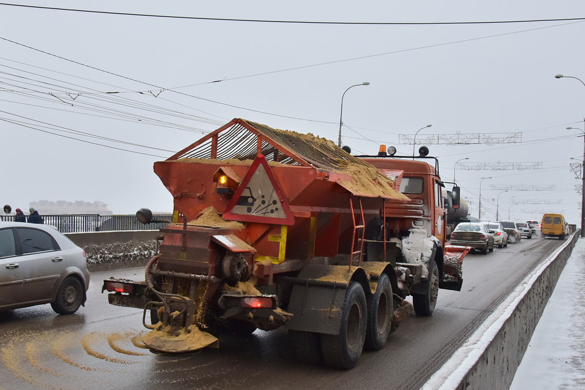 Волгоградская область, № Р 552 РО 34 — КамАЗ-65115-D3(97)