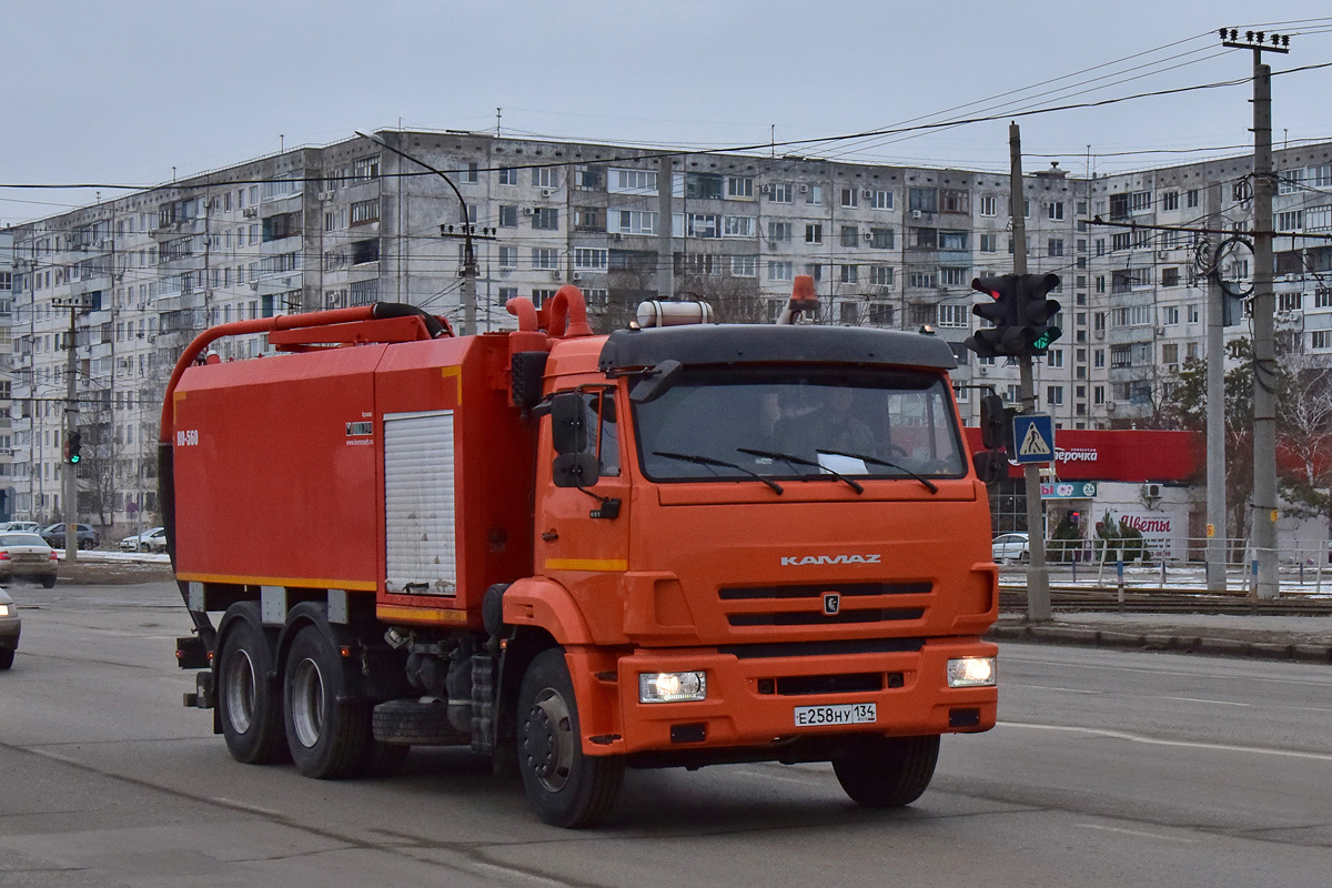 Волгоградская область, № Е 258 НУ 134 — КамАЗ-65115-A5(48)