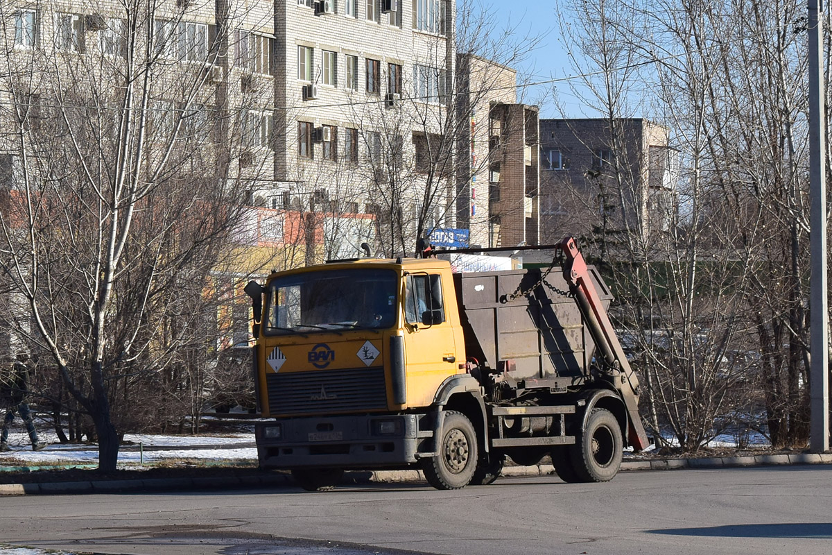 Волгоградская область, № В 246 УА 134 — МАЗ-4380P2