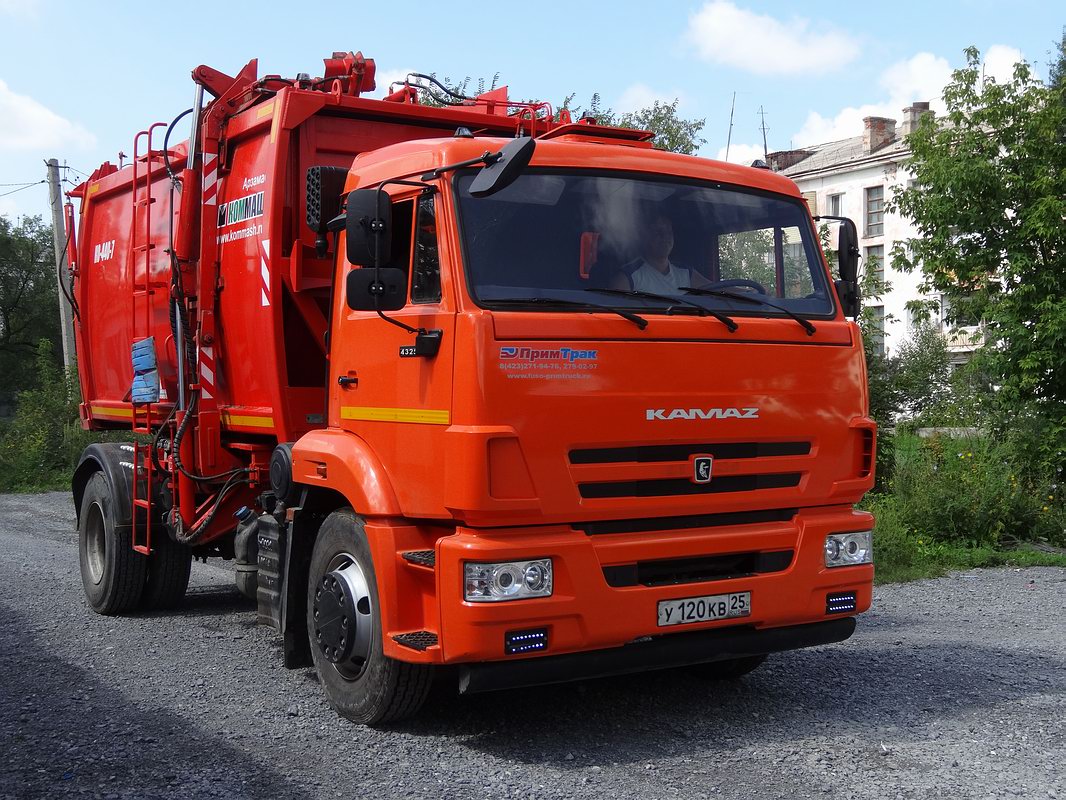 Приморский край, № У 120 КВ 25 — КамАЗ-43255-R4(28)