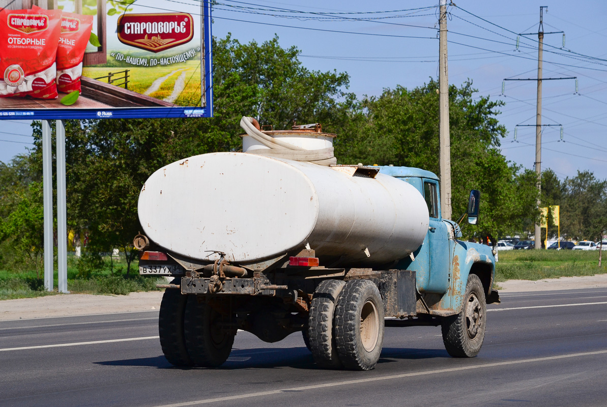 Волгоградская область, № В 337 УХ 34 — ЗИЛ-431418