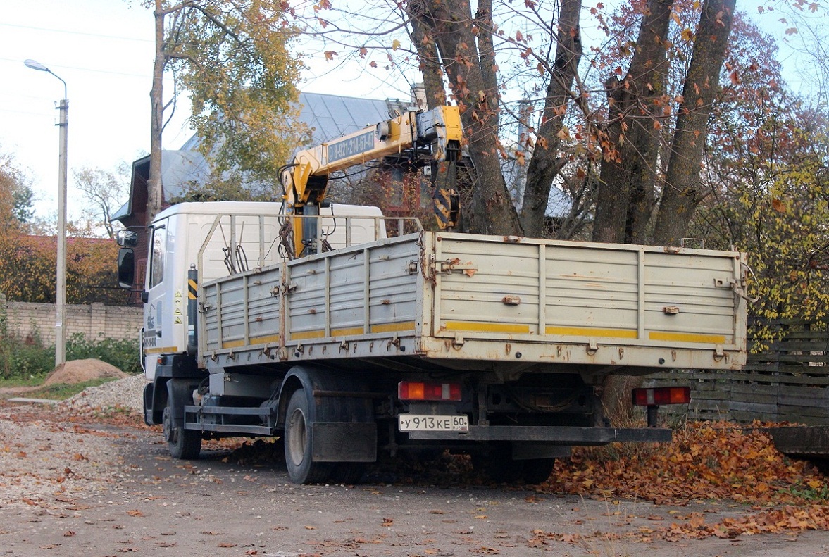 Псковская область, № У 913 КЕ 60 — МАЗ-4371P2