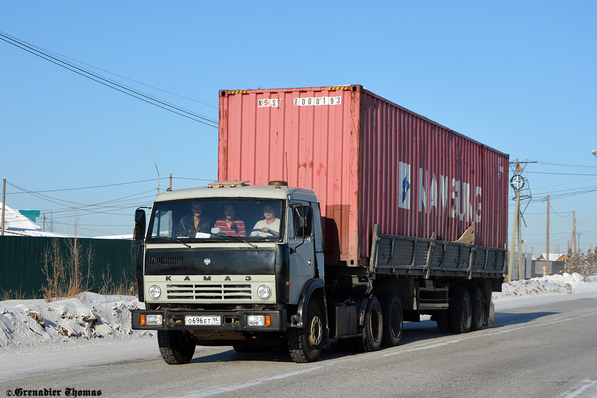 Саха (Якутия), № О 696 ЕТ 14 — КамАЗ-54115 [541150]
