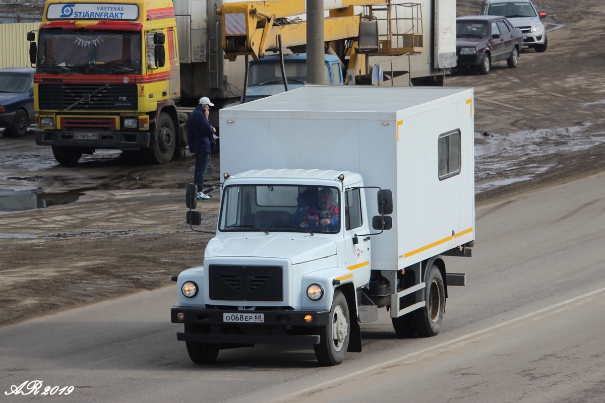Тамбовская область, № О 068 ЕР 68 — ГАЗ-33098