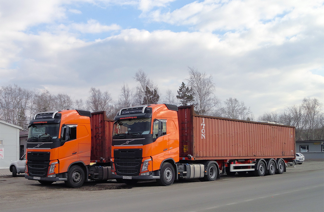 Приморский край, № О 312 НЕ 125 — Volvo ('2012) FH.460 [X9P]; Приморский край, № О 311 НЕ 125 — Volvo ('2012) FH.460 [X9P]