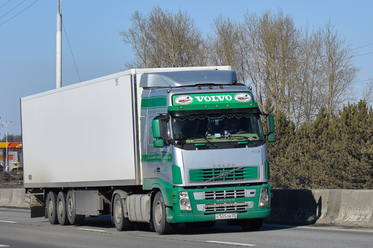 Алтайский край, № С 505 ОВ 22 — Volvo ('2002) FH12.420