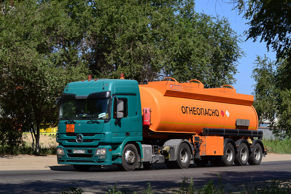 Краснодарский край, № Р 234 ЕА 123 — Mercedes-Benz Actros ('2009) 1841