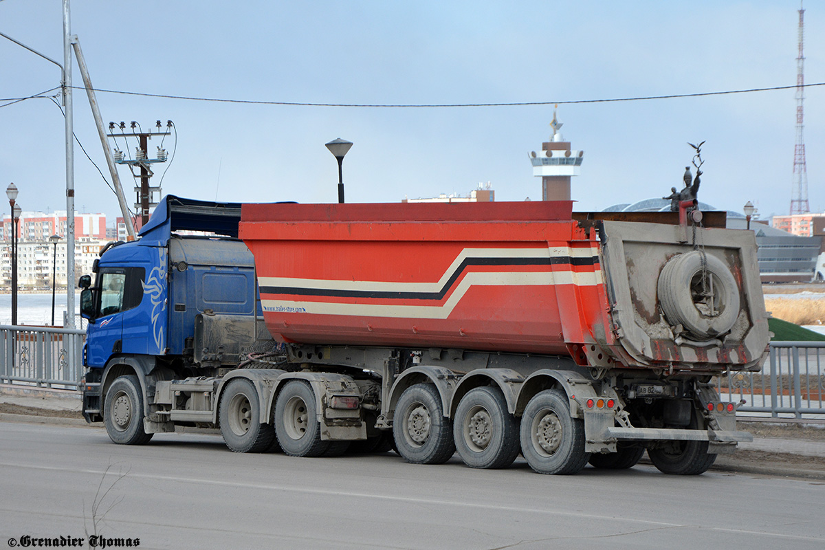 Саха (Якутия), № АВ 8243 14 — Schmitz Cargobull S.KI (общая модель)