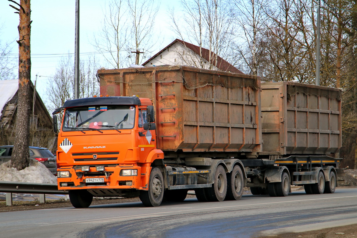 Санкт-Петербург, № 898 — КамАЗ-6520-43