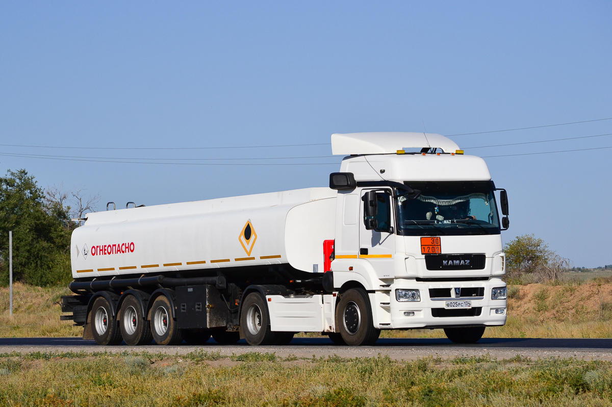Волгоградская область, № В 025 РС 134 — КамАЗ-5490-T5(68)