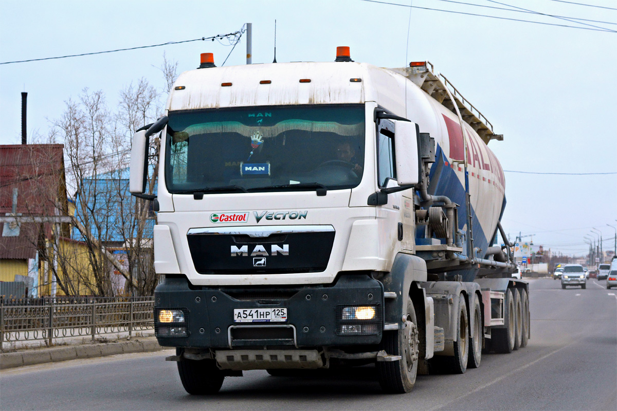 Саха (Якутия), № А 541 НР 125 — MAN TGS 33.440