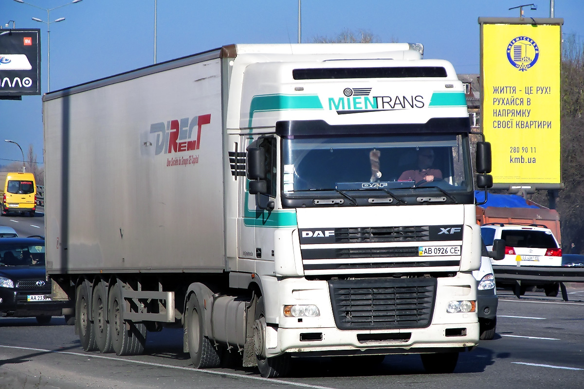 Винницкая область, № АВ 0926 СЕ — DAF XF95 FT