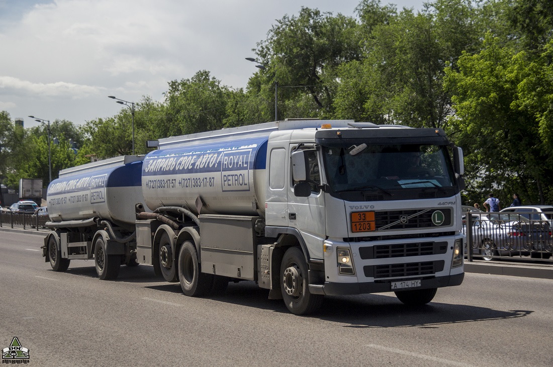 Алматы, № A 174 HY — Volvo ('2002) FM12.440