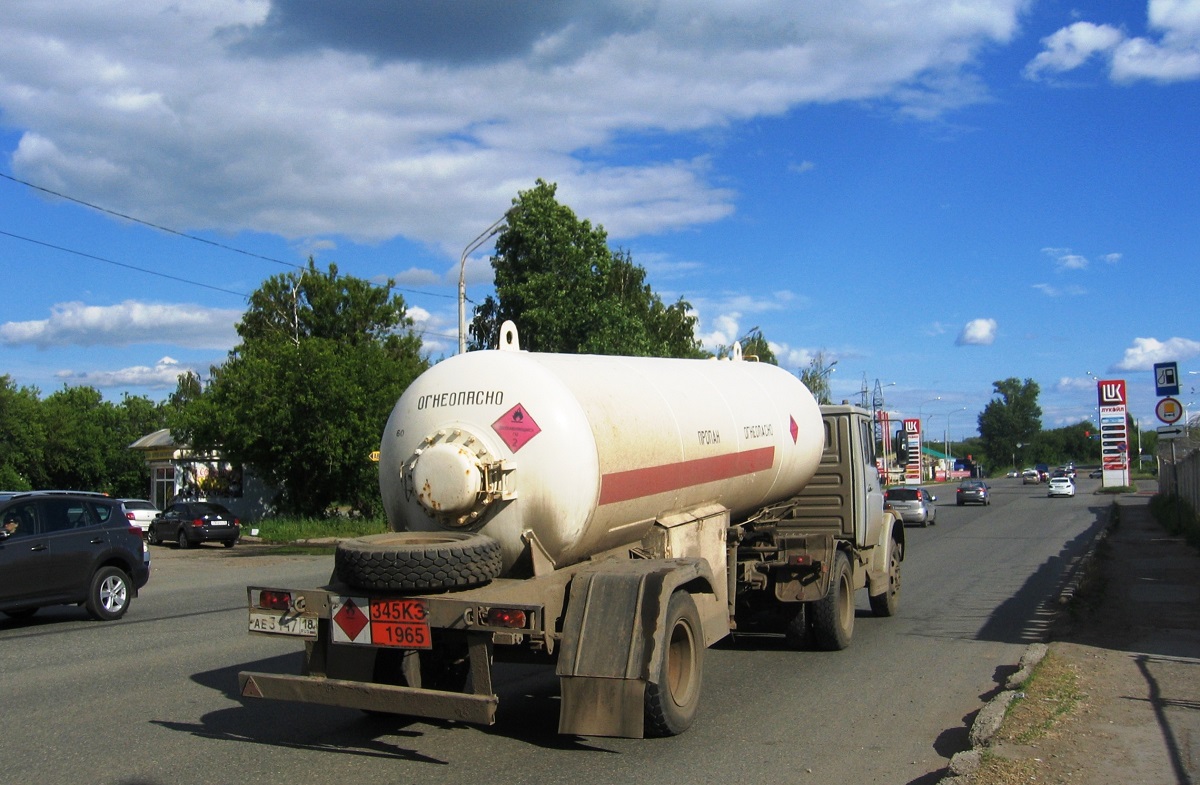 Удмуртия, № Н 888 УО 18 — ЗИЛ-442160