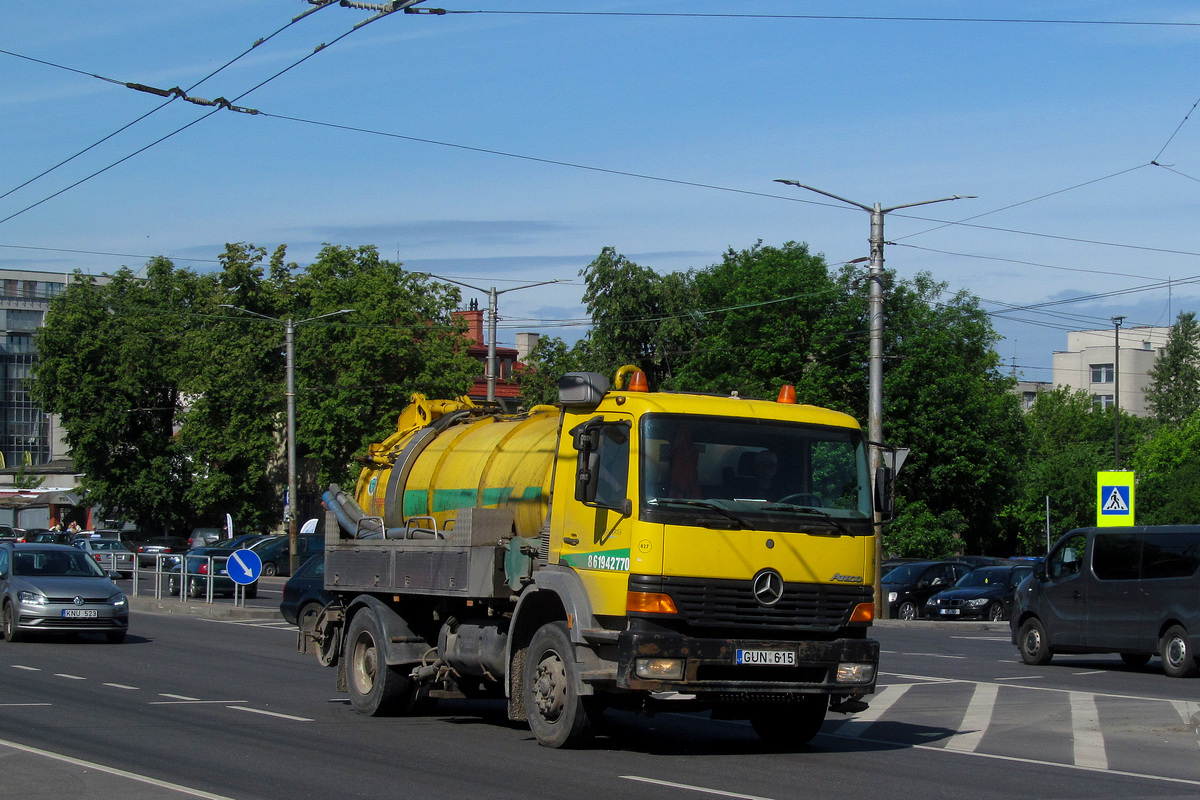 Литва, № 827 — Mercedes-Benz Atego 1823