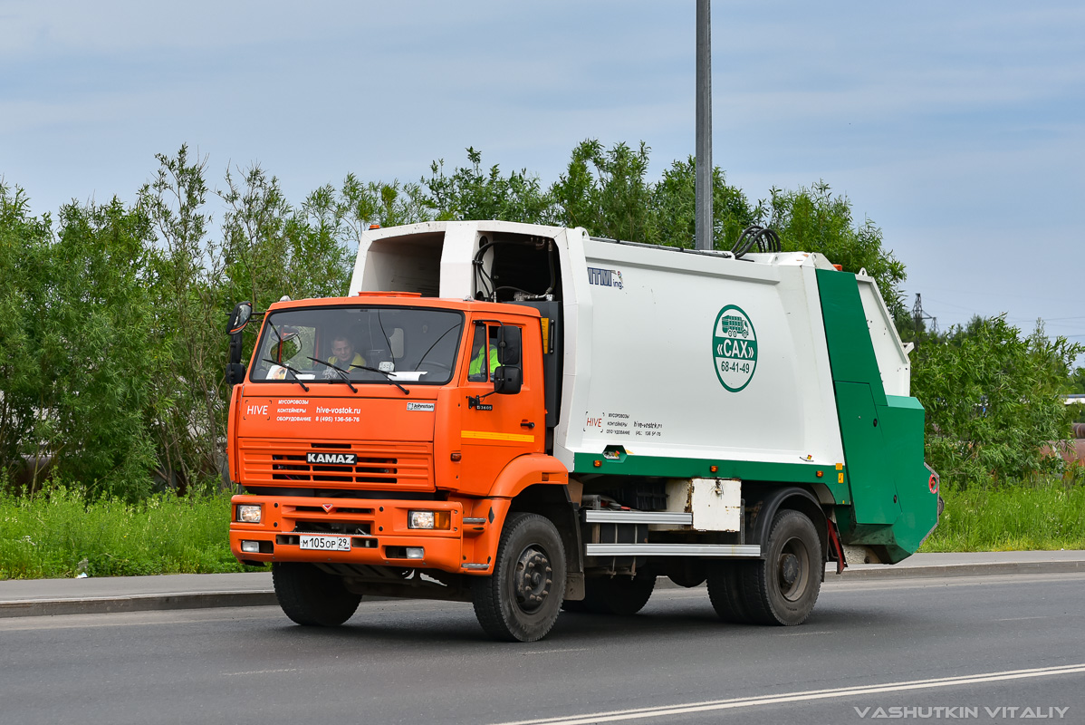 Архангельская область, № М 105 ОР 29 — КамАЗ-53605-D3(97)