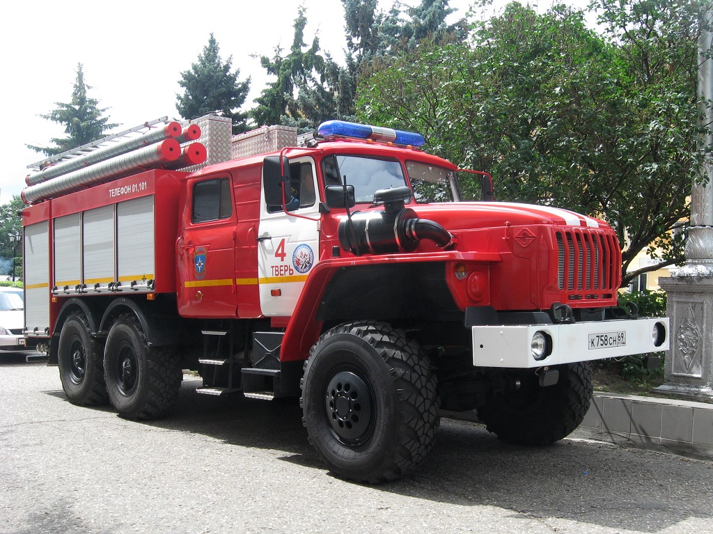 Тверская область, № К 758 СН 69 — Урал-5557-72