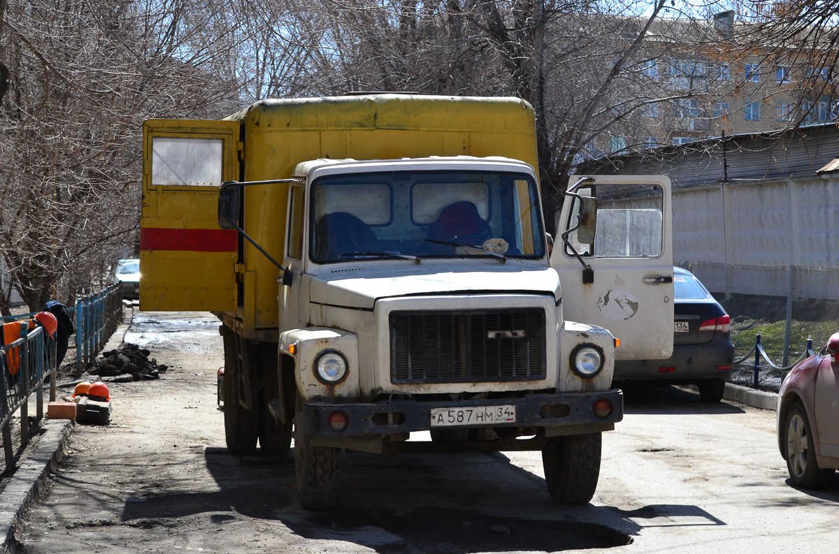 Волгоградская область, № А 587 НМ 34 — ГАЗ-3307