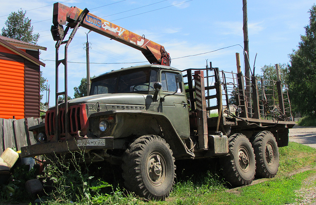 Алтайский край, № Т 724 МХ 22 — Урал-4320-01
