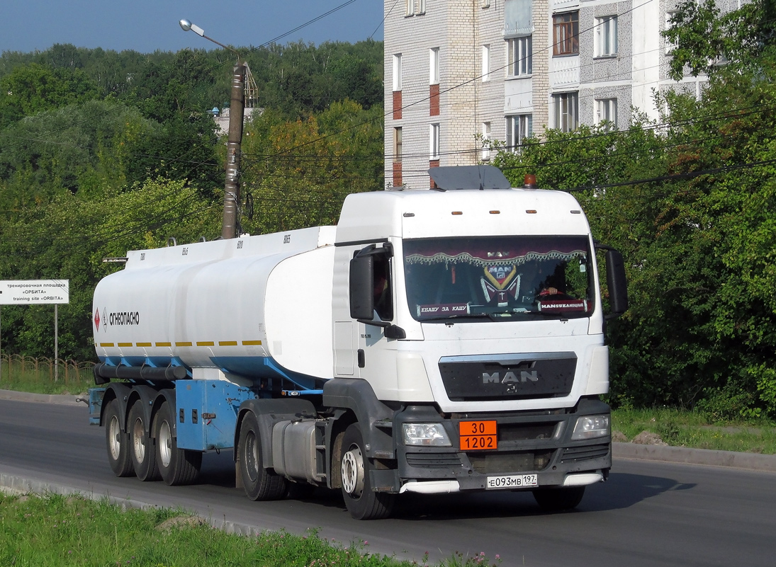 Москва, № Е 093 МВ 197 — MAN TGS 19.390