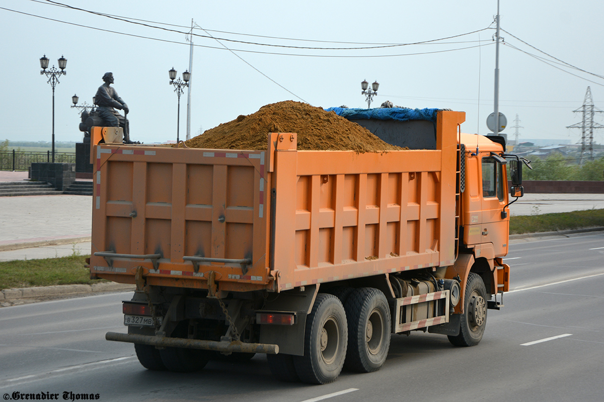 Саха (Якутия), № В 327 МВ 14 — Shaanxi Shacman F2000 SX325x