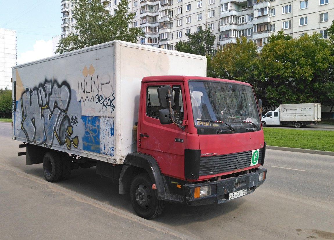 Москва, № Х 326 АТ 177 — Mercedes-Benz LK 809