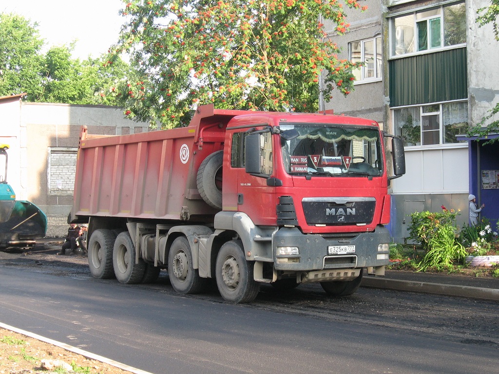 Тверская область, № Е 325 КВ 777 — MAN TGS 41.390