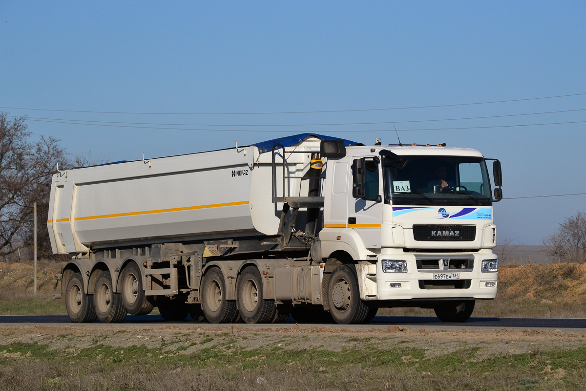 Волгоградская область, № Е 697 ЕА 134 — КамАЗ-65206-T5(68)