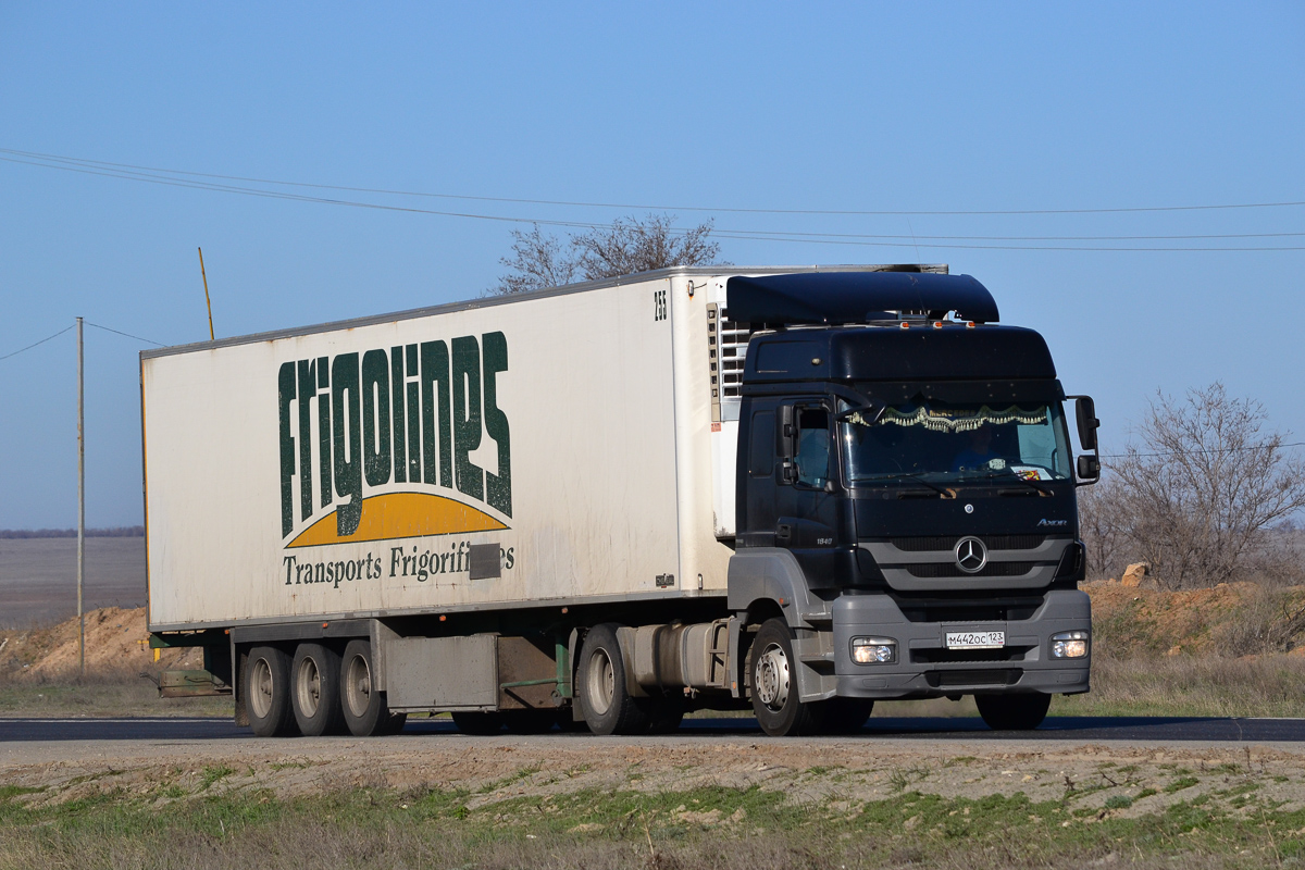 Краснодарский край, № М 442 ОС 123 — Mercedes-Benz Axor 1840 [Z9M]