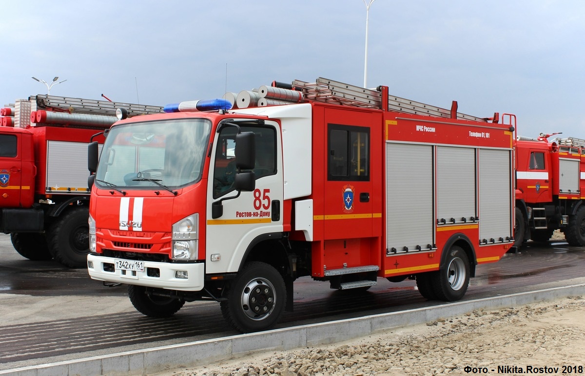 Ростовская область, № Т 342 ХУ 161 — Isuzu NPS75 [Z7X]