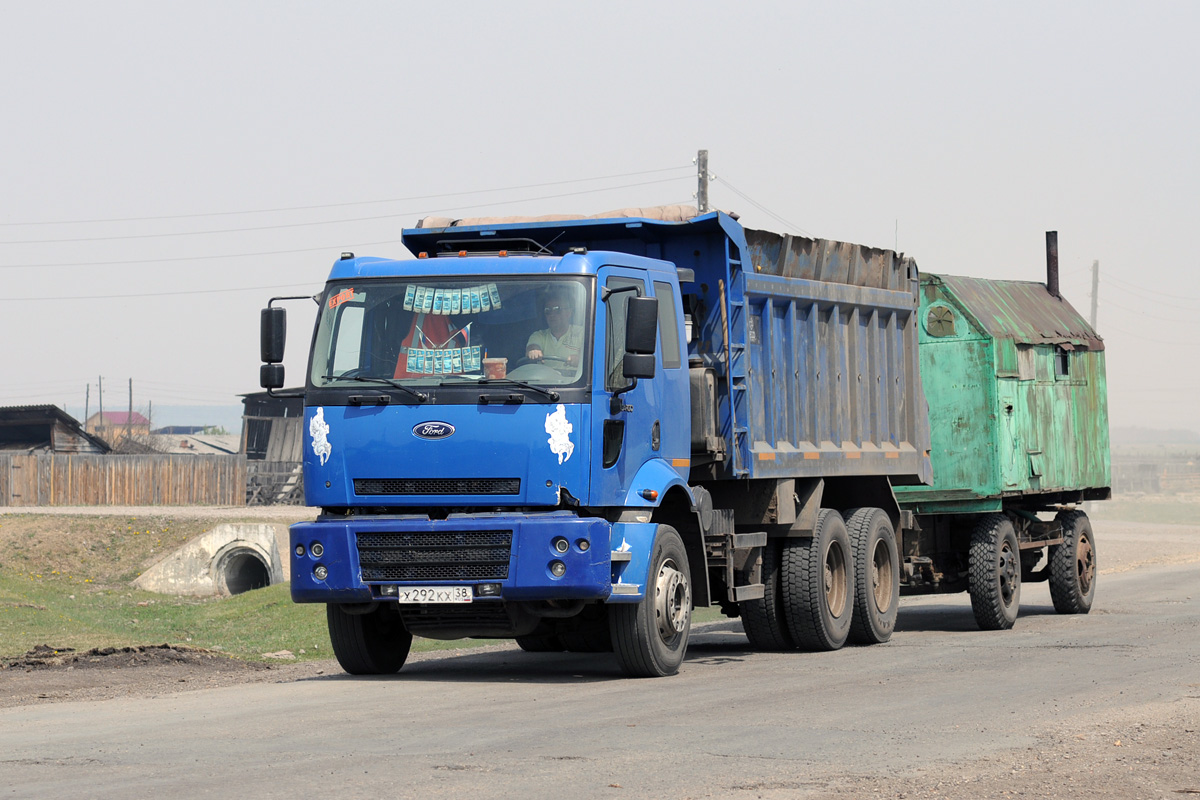 Иркутская область, № Х 292 КХ 38 — Ford Cargo ('2003) 3430