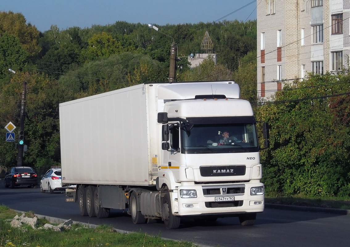 Ростовская область, № О 147 ТУ 161 — КамАЗ-5490-S5(87)